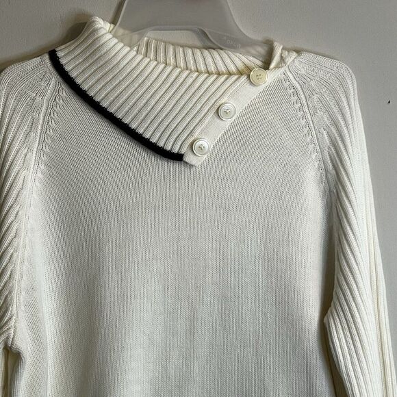 Mountain Lake Women's XL Turtle‎ Neck Sweater Ivory Classic Preppy - Picture 1 of 4